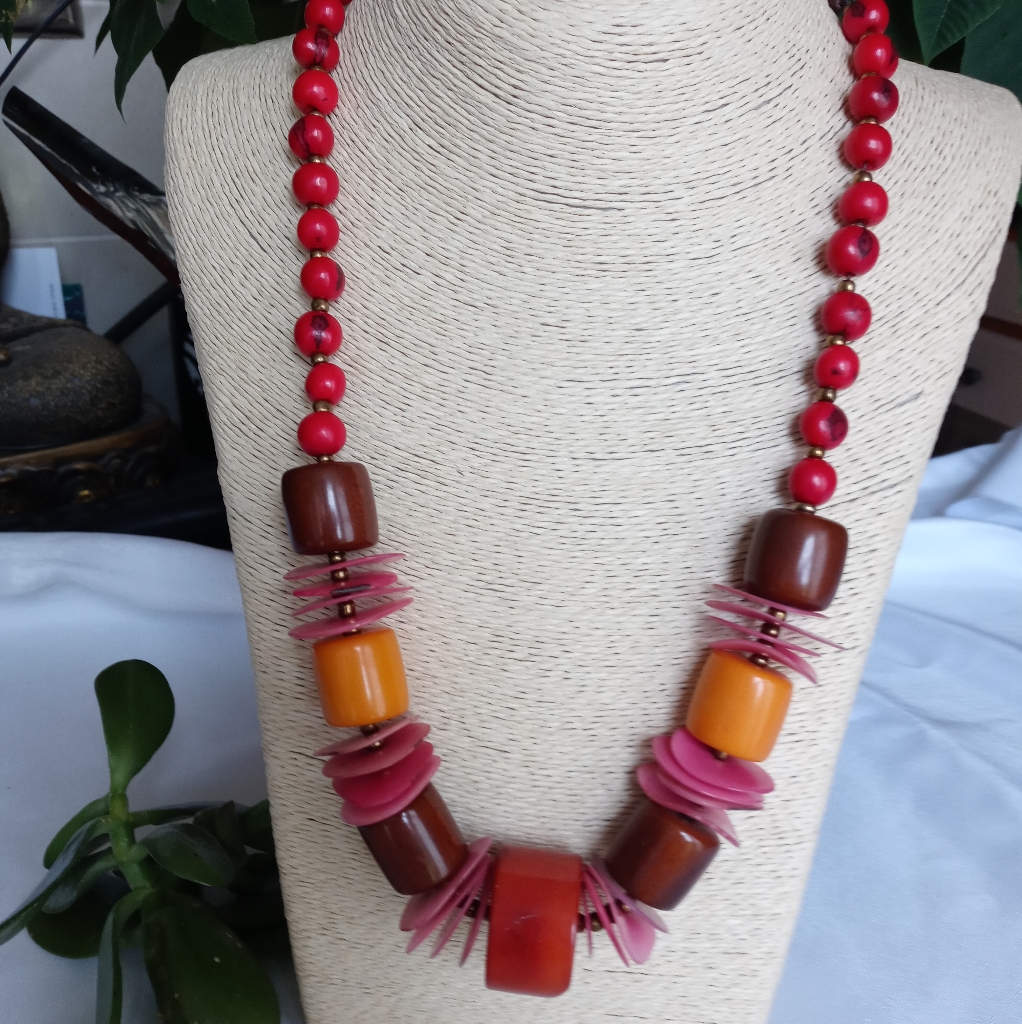 Artisanal Tagua Nut Necklace, Boutique